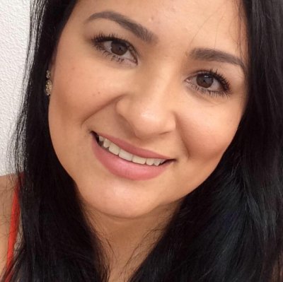 Intensa y decidida. ¡La vida es corta, así que mejor disfrutarla! Amor, sexo y pasión.