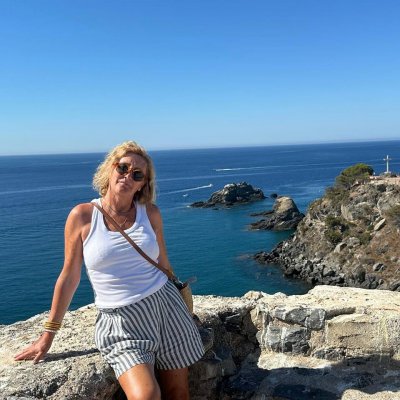 SOY LA MUJER DE LA QUE NO TE PUEDES OLVIAR SI TE APETECE ESUCHAR A UNA MADURA COMO YO, PUEDES LLAMARME. SEXO TELEFONICO