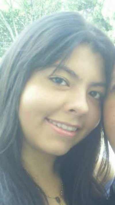 SOY UNA CHICA MUY ARDIENTE Y MORBOSA BUSCO SEXO CON UN HOMBRE MADURO ME ENCANTA CHUPAR