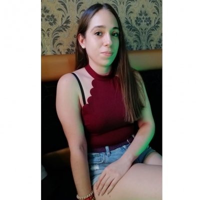 Soy una chica morbosa y quiero hablar con alguien muy caliente Chicos viciosos con imaginación Estoy en casa mojadita esperando tu llamada