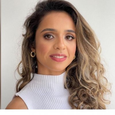 Soy una chica recién separada, no busco volver atarme a nadie solo me apetece disfrutar y pasar el rato. Busco pasarlo bien y disfrutar de nuevas experiencias Soy una chica recién separada, que solo busco pasarlo bien y disfrutar de nuevas experiencias sin atarme a nadie.